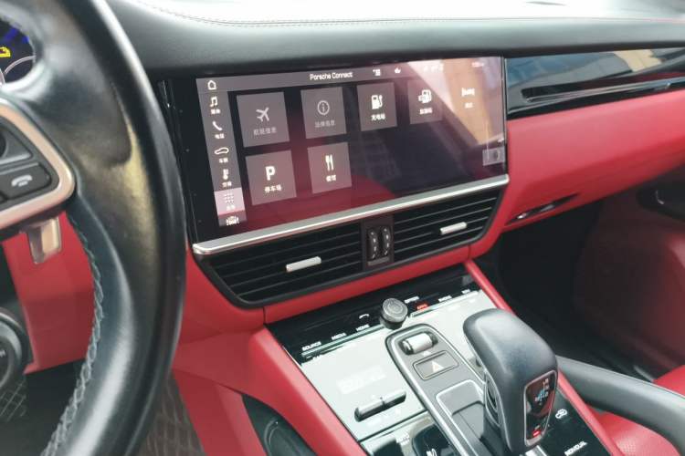 Used Porsche Cayenne E-Hybrid 2021 Cayenne E-Hybrid 2.0T Audio And AC Panel