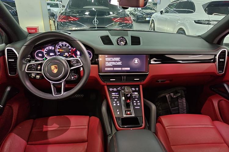 Used Porsche Cayenne E-Hybrid 2021 Cayenne E-Hybrid 2.0T Center Console