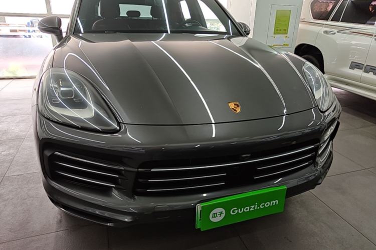 Used Porsche Cayenne E-Hybrid 2021 Cayenne E-Hybrid 2.0T Front