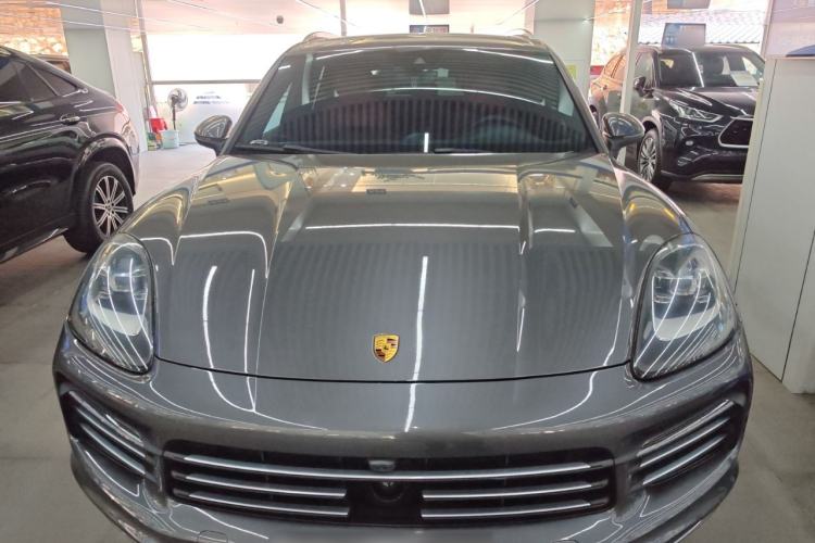Used Porsche Cayenne E-Hybrid 2021 Cayenne E-Hybrid 2.0T Front