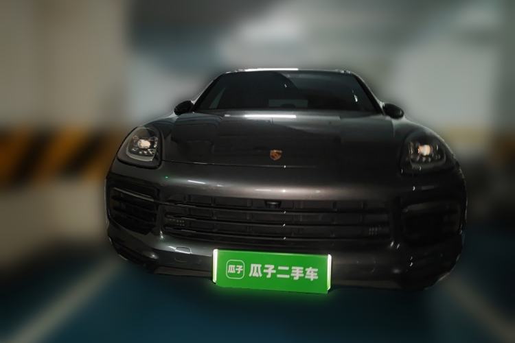 Used Porsche Cayenne E-Hybrid 2021 Cayenne E-Hybrid 2.0T Front