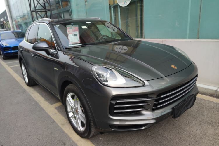 Used Porsche Cayenne E-Hybrid 2021 Cayenne E-Hybrid Coupé 2.0T Front Right 45 Deg