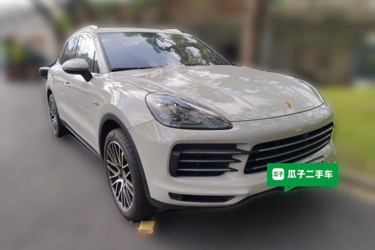 Used Porsche Cayenne E-Hybrid 2021 Cayenne E-Hybrid 2.0T Front Right 45 Deg