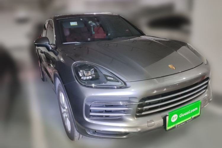Used Porsche Cayenne E-Hybrid 2021 Cayenne E-Hybrid 2.0T Front Right 45 Deg