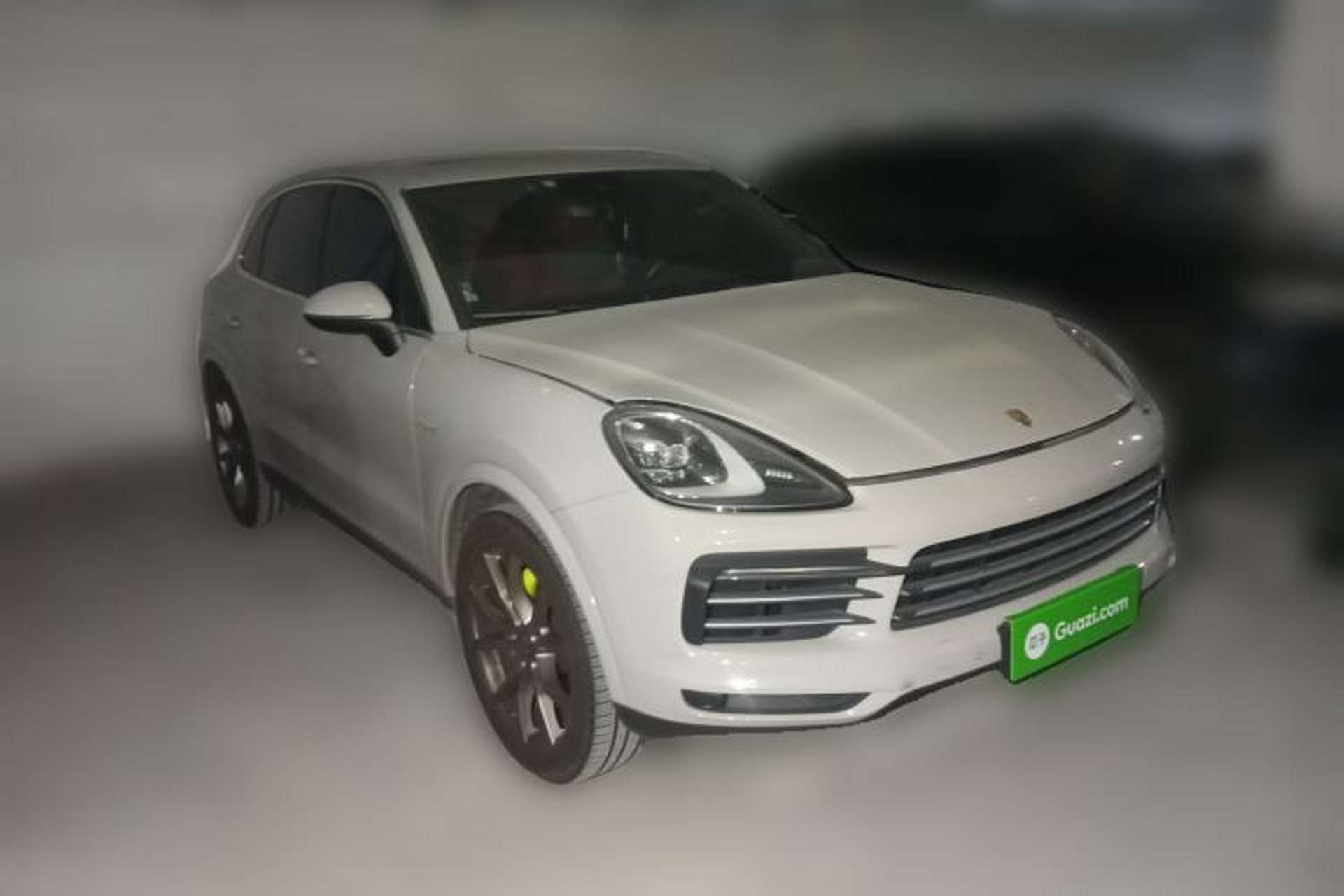 Used Porsche Cayenne E-Hybrid 2021 Cayenne E-Hybrid 2.0T Front Right 45 Deg