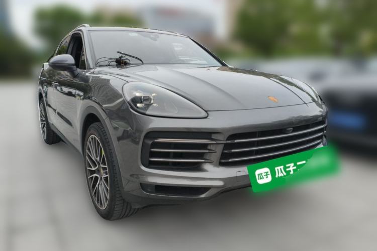 Used Porsche Cayenne E-Hybrid 2021 Cayenne E-Hybrid 2.0T Front Right 45 Deg