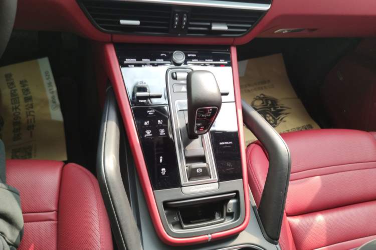 Used Porsche Cayenne E-Hybrid 2021 Cayenne E-Hybrid Coupé 2.0T Gear Lever