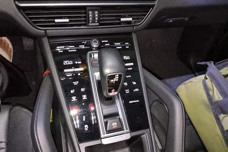 Used Porsche Cayenne E-Hybrid 2021 Cayenne E-Hybrid 2.0T Gear Lever