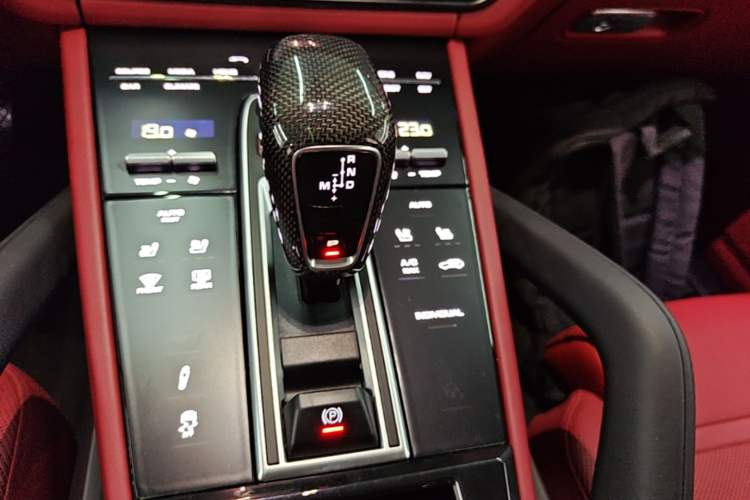 Used Porsche Cayenne E-Hybrid 2021 Cayenne E-Hybrid 2.0T Gear Lever