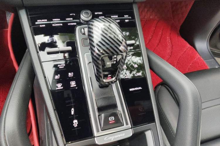 Used Porsche Cayenne E-Hybrid 2021 Cayenne E-Hybrid 2.0T Gear Lever