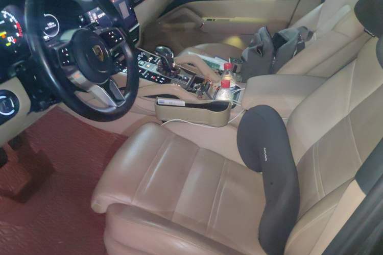 Used Porsche Cayenne E-Hybrid 2021 Cayenne E-Hybrid 2.0T Left Front Seat