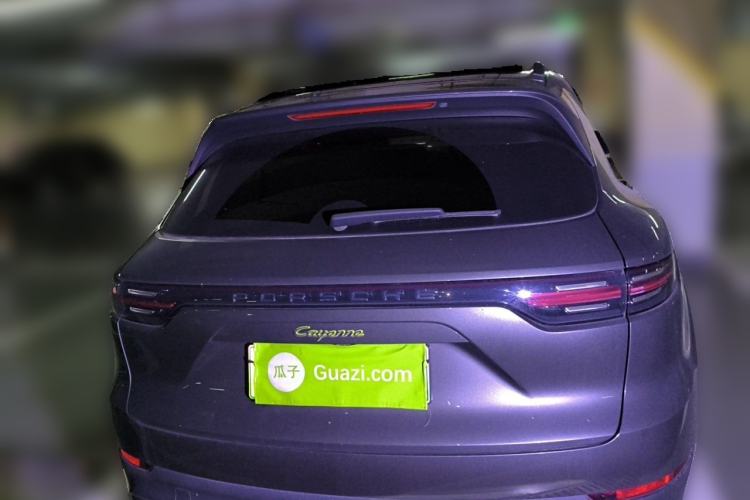Used Porsche Cayenne E-Hybrid 2021 Cayenne E-Hybrid 2.0T Rear