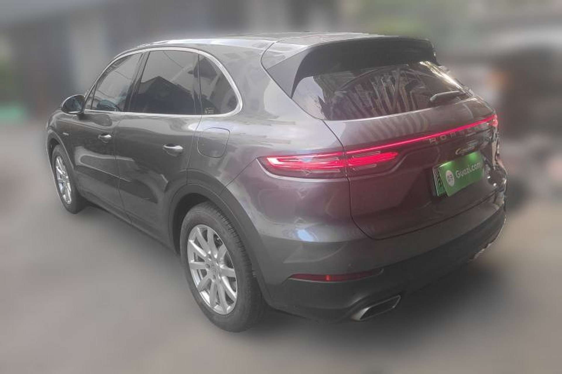 Used Porsche Cayenne E-Hybrid 2021 Cayenne E-Hybrid 2.0T Rear Left 45 Deg
