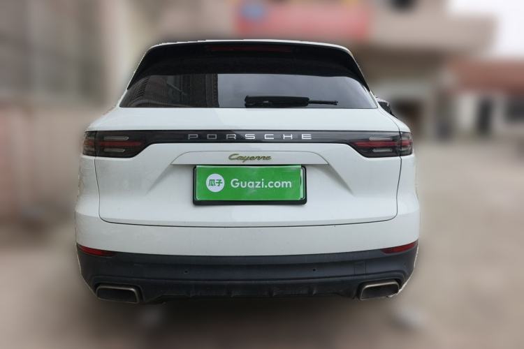 Used Porsche Cayenne E-Hybrid 2021 Cayenne E-Hybrid 2.0T Rear
