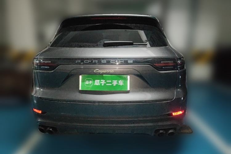 Used Porsche Cayenne E-Hybrid 2021 Cayenne E-Hybrid 2.0T Rear