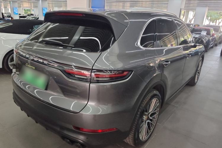 Used Porsche Cayenne E-Hybrid 2021 Cayenne E-Hybrid 2.0T Rear Right 45 Deg