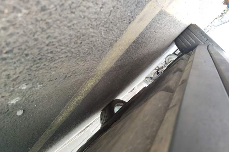Used Porsche Cayenne E-Hybrid 2021 Cayenne E-Hybrid Coupé 2.0T Right Side Sill