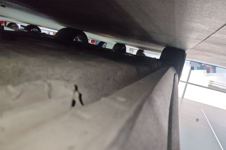 Used Porsche Cayenne E-Hybrid 2021 Cayenne E-Hybrid 2.0T Right Side Sill