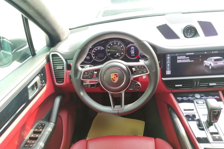 Used Porsche Cayenne E-Hybrid 2021 Cayenne E-Hybrid Coupé 2.0T Steering Wheel