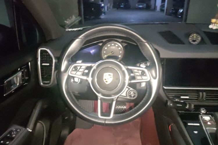 Used Porsche Cayenne E-Hybrid 2021 Cayenne E-Hybrid 2.0T Steering Wheel