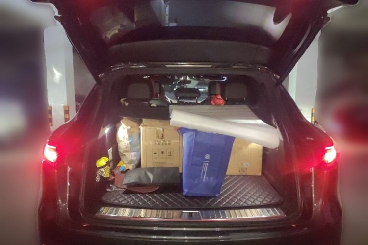 Used Porsche Cayenne E-Hybrid 2021 Cayenne E-Hybrid 2.0T Trunk