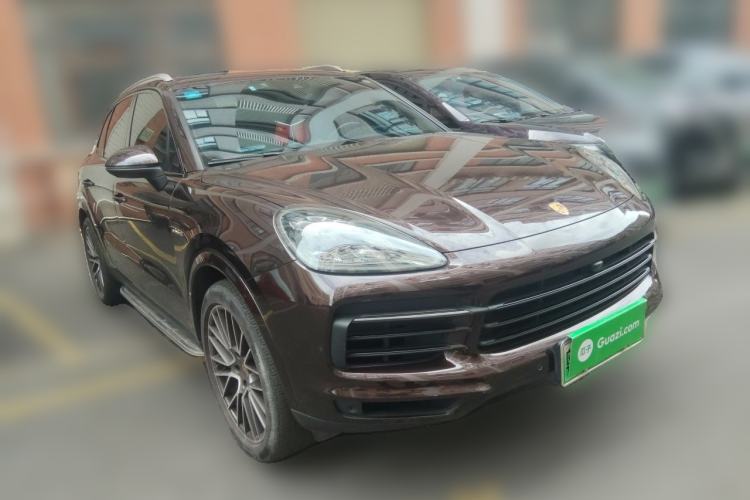 Used Porsche Cayenne E-Hybrid 2021 Cayenne E-Hybrid 2.0T Front Right 45 Deg