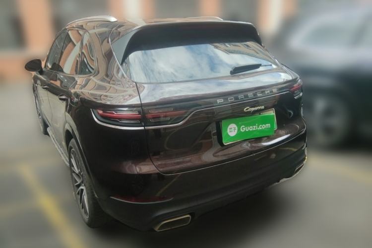 Used Porsche Cayenne E-Hybrid 2021 Cayenne E-Hybrid 2.0T Rear Left 45 Deg