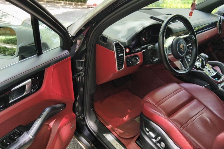 Used Porsche Cayenne E-Hybrid 2021 Cayenne E-Hybrid 2.0T Driver Seat