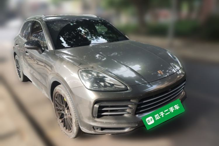 Used Porsche Cayenne E-Hybrid 2021 Cayenne E-Hybrid 2.0T Front Right 45 Deg