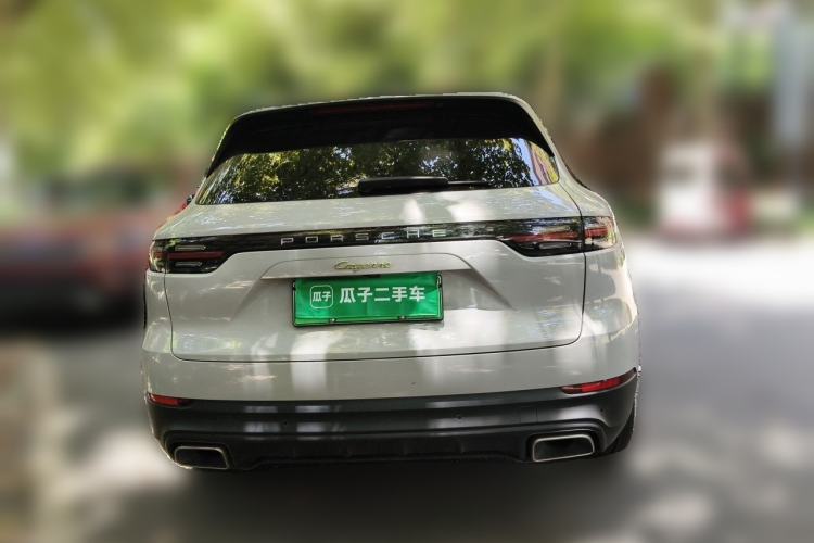 Used Porsche Cayenne E-Hybrid 2021 Cayenne E-Hybrid 2.0T Rear