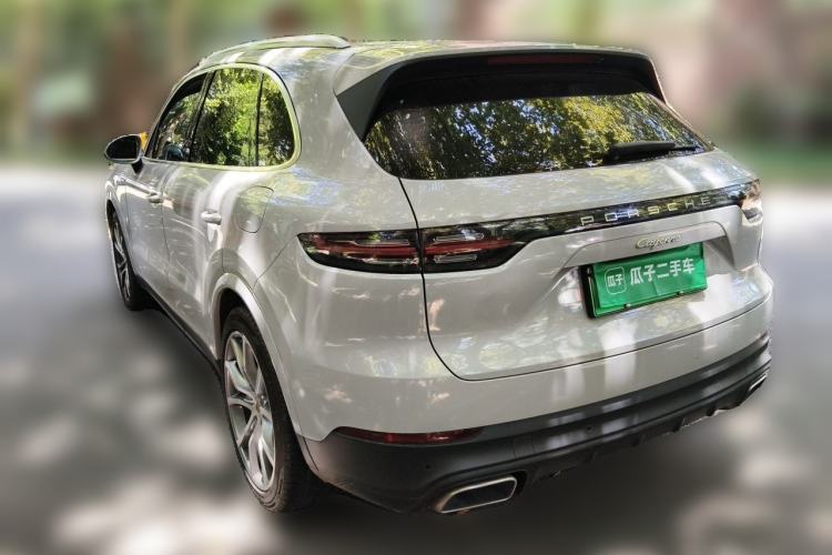 Used Porsche Cayenne E-Hybrid 2021 Cayenne E-Hybrid 2.0T Rear Left 45 Deg