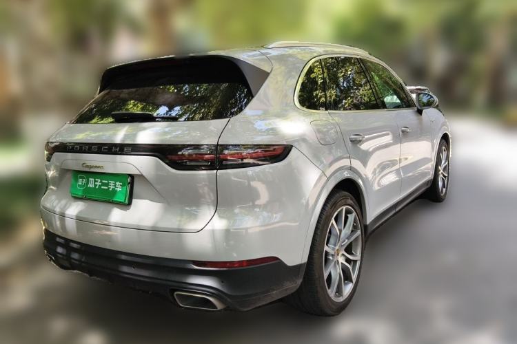 Used Porsche Cayenne E-Hybrid 2021 Cayenne E-Hybrid 2.0T Rear Right 45 Deg