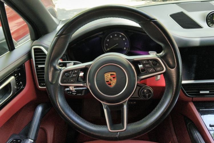 Used Porsche Cayenne E-Hybrid 2021 Cayenne E-Hybrid 2.0T Steering Wheel