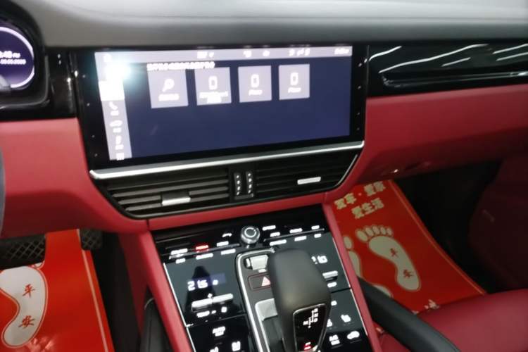 Used Porsche Cayenne E-Hybrid 2021 Cayenne E-Hybrid 2.0T Audio And AC Panel