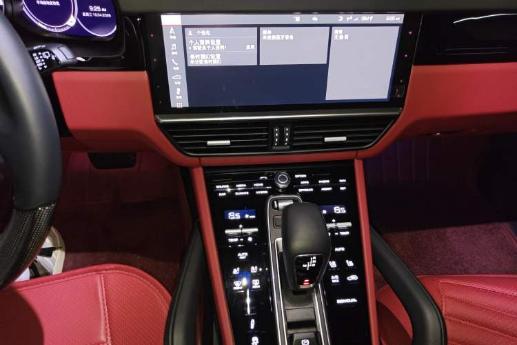 Used Porsche Cayenne E-Hybrid 2021 Cayenne E-Hybrid 2.0T Audio And AC Panel