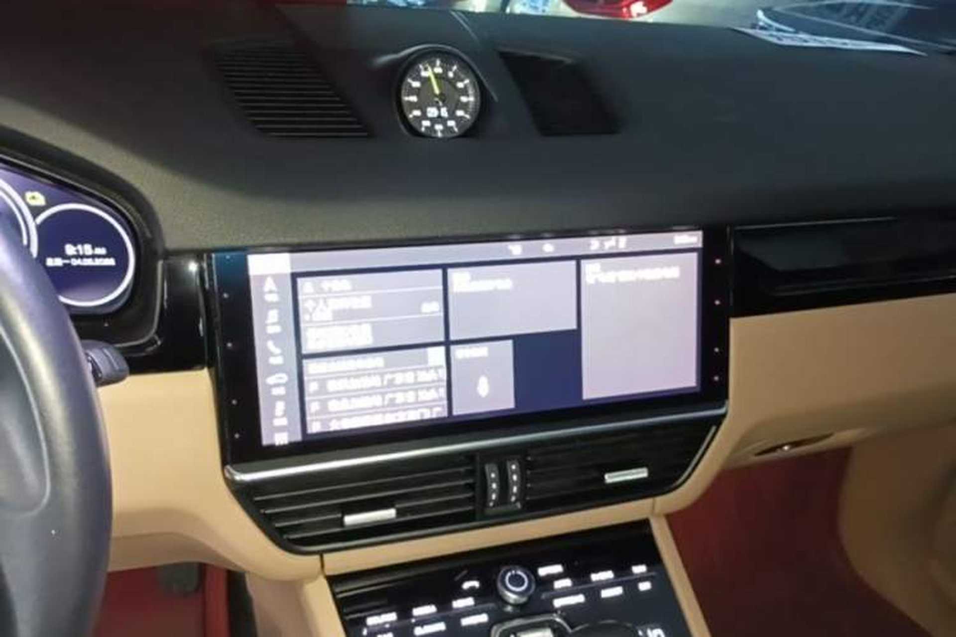 Used Porsche Cayenne E-Hybrid 2021 Cayenne E-Hybrid 2.0T Audio And AC Panel
