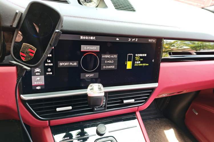 Used Porsche Cayenne E-Hybrid 2021 Cayenne E-Hybrid 2.0T Audio And AC Panel