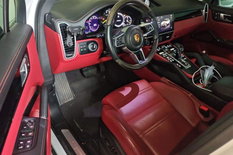 Used Porsche Cayenne E-Hybrid 2021 Cayenne E-Hybrid 2.0T Driver Seat