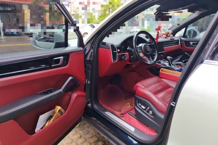 Used Porsche Cayenne E-Hybrid 2021 Cayenne E-Hybrid 2.0T Driver Seat