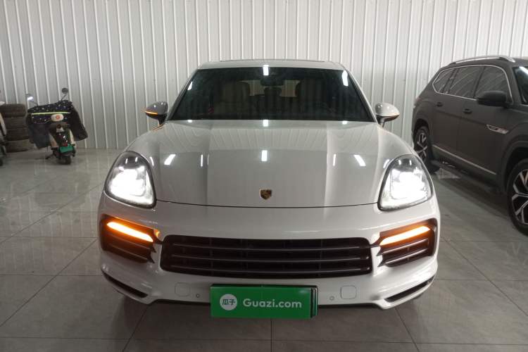 Used Porsche Cayenne E-Hybrid 2021 Cayenne E-Hybrid 2.0T Exterior 1