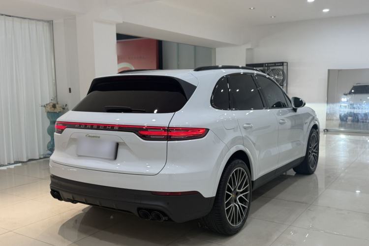 Used Porsche Cayenne E-Hybrid 2021 Cayenne E-Hybrid 2.0T Exterior 6
