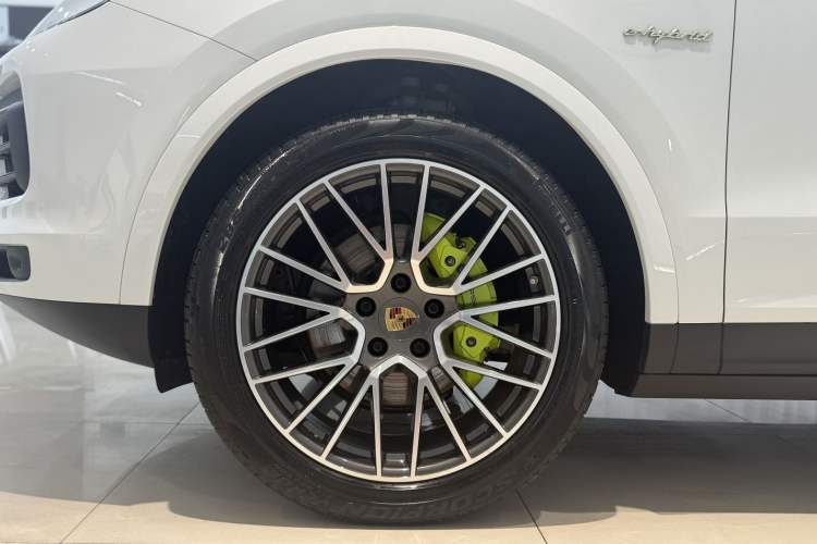 Used Porsche Cayenne E-Hybrid 2021 Cayenne E-Hybrid 2.0T Exterior 7