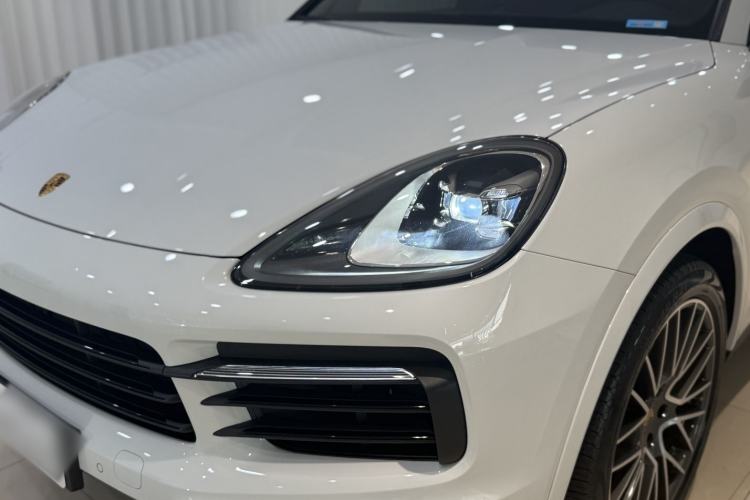 Used Porsche Cayenne E-Hybrid 2021 Cayenne E-Hybrid 2.0T Exterior 8