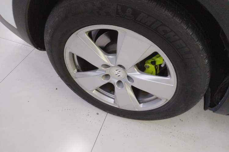 Used Porsche Cayenne E-Hybrid 2021 Cayenne E-Hybrid 2.0T Exterior 8