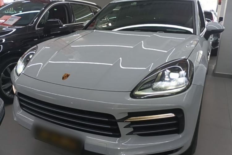 Used Porsche Cayenne E-Hybrid 2021 Cayenne E-Hybrid 2.0T Front