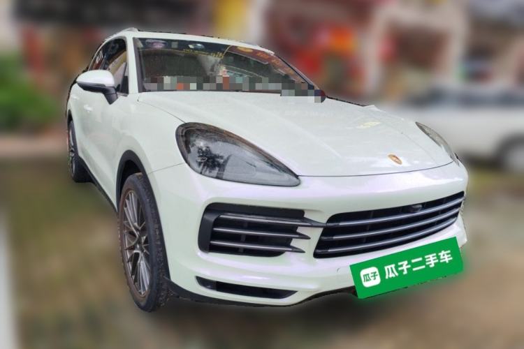 Used Porsche Cayenne E-Hybrid 2021 Cayenne E-Hybrid 2.0T Front Right 45 Deg