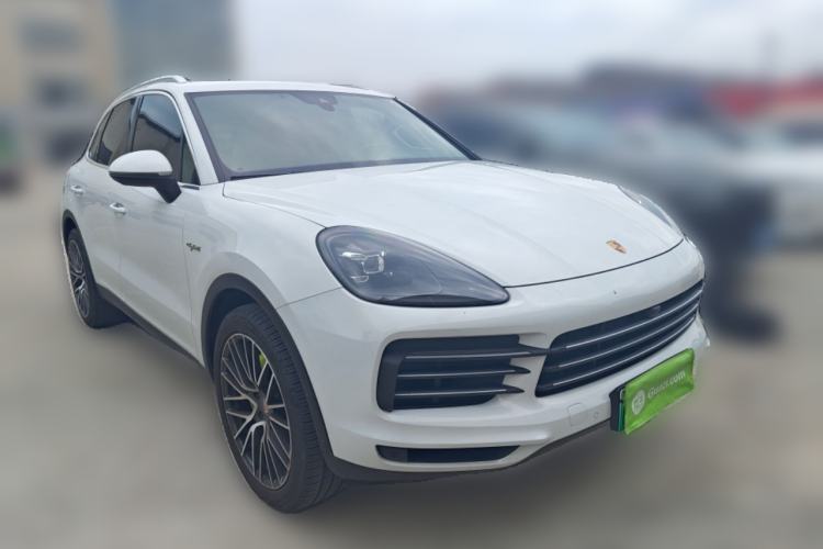 Used Porsche Cayenne E-Hybrid 2021 Cayenne E-Hybrid 2.0T Front Right 45 Deg