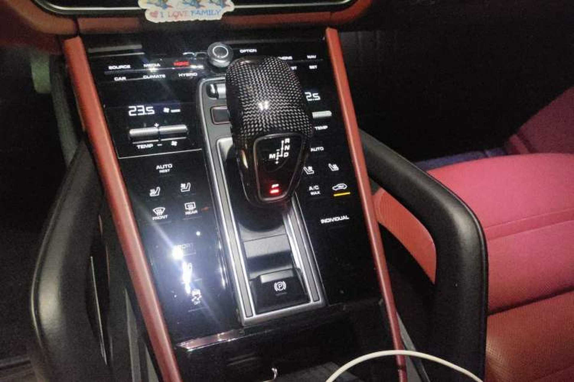 Used Porsche Cayenne E-Hybrid 2021 Cayenne E-Hybrid 2.0T Gear Lever