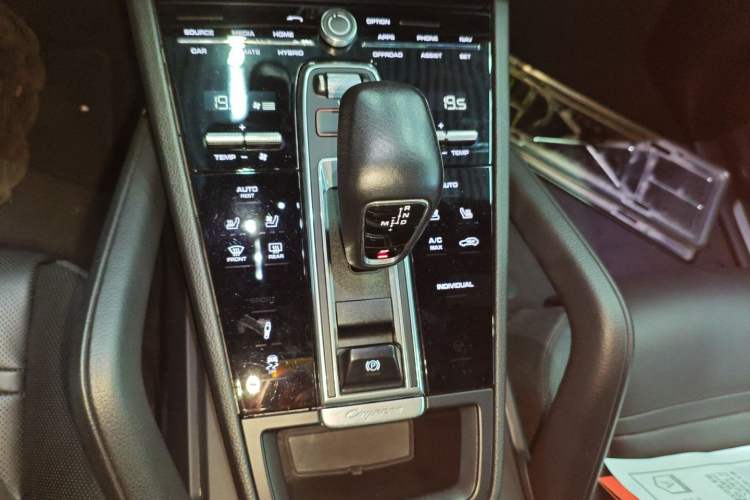 Used Porsche Cayenne E-Hybrid 2021 Cayenne E-Hybrid 2.0T Gear Lever