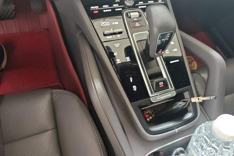 Used Porsche Cayenne E-Hybrid 2021 Cayenne E-Hybrid 2.0T Gear Lever